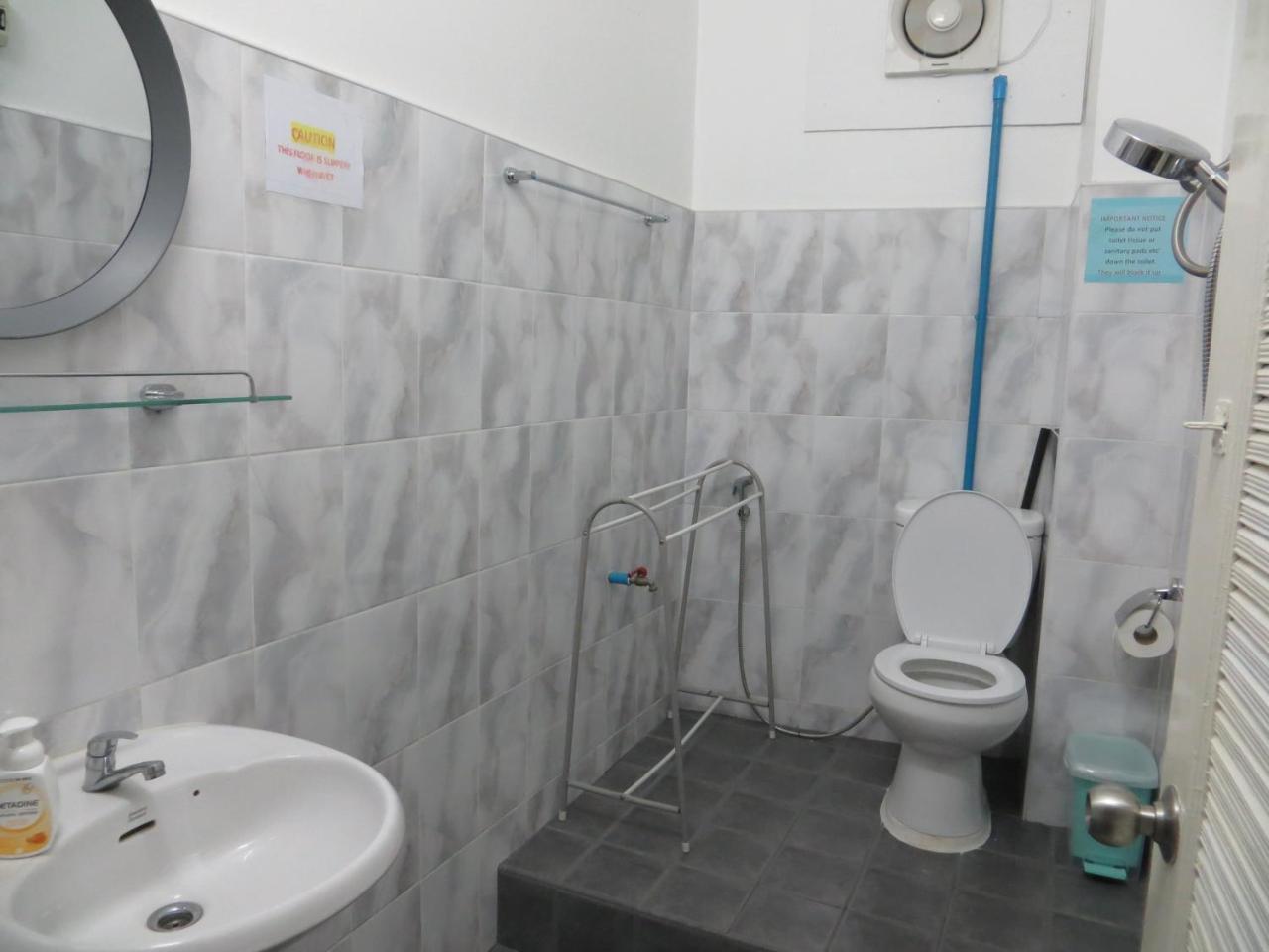 La Maison Verte Hostel شيانغ ماي المظهر الخارجي الصورة
